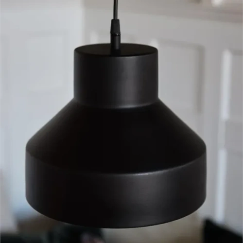 LAMPADA DA SOFFITTO NERA-OPACA