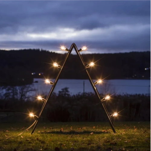 ALBERO LUMINOSO ESTERNO CORTEN