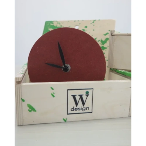 SLEEK CLOCK VINACCIO orologio d'appoggio in legno